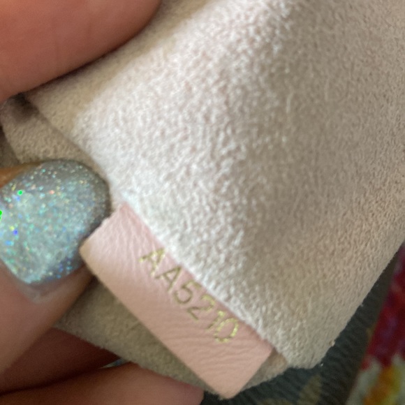 Louis Vuitton locky bb - Picture 12 of 16